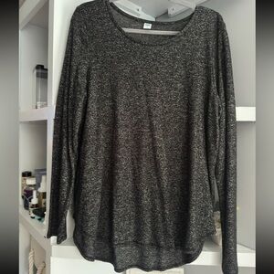 Old navy long sleeved top